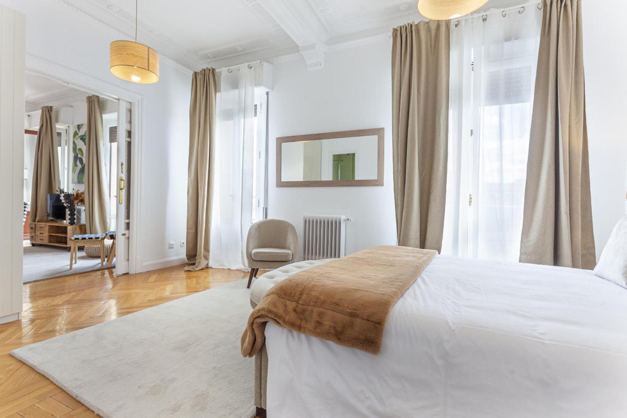 Apartamento Santa Ana Place En Madrid Exterior foto